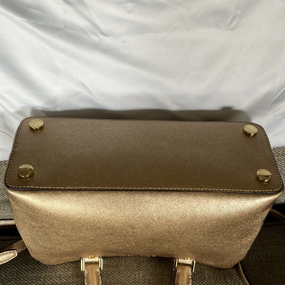 Michael Kors Satchel Saffiano Leather - Picture 4 of 6